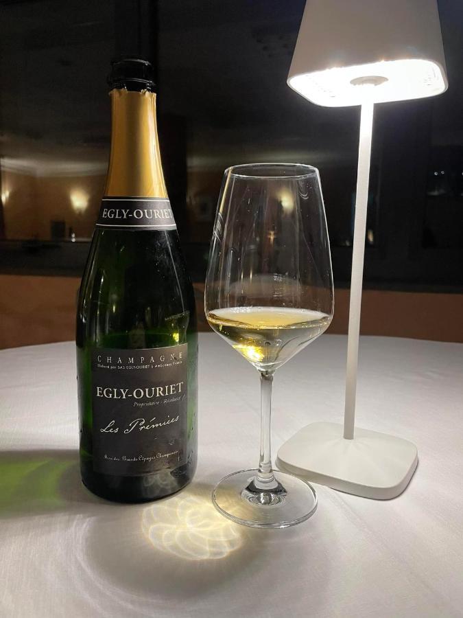 Ristorante Hotel Lucia - 100 Mt Dal Mare Giulianova Kültér fotó